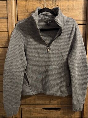 Athleta Heather Gray Quilted Half-Zip Pullover